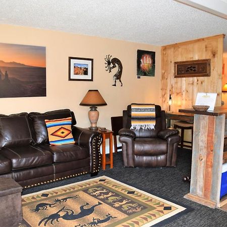 モアブ St Danes Kokopelli Cabinヴィラ エクステリア 写真