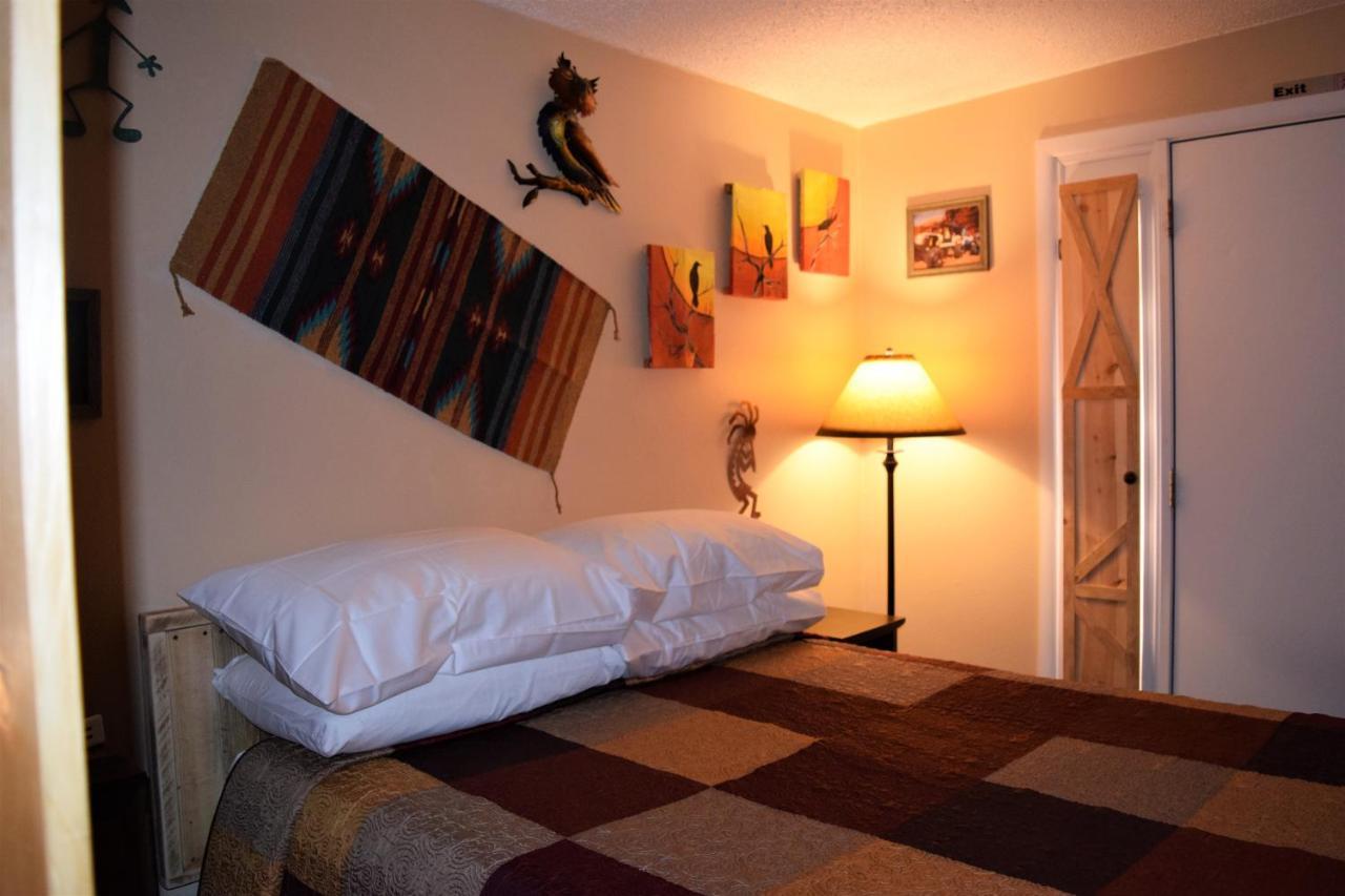 モアブ St Danes Kokopelli Cabinヴィラ エクステリア 写真